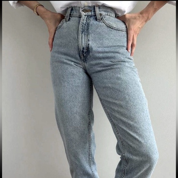 Vintage Levi’s 512 Jeans with Perfect Natural Wear - Picture 11 of 16